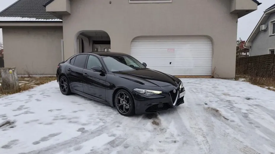 ALFA ROMEO Giulia -