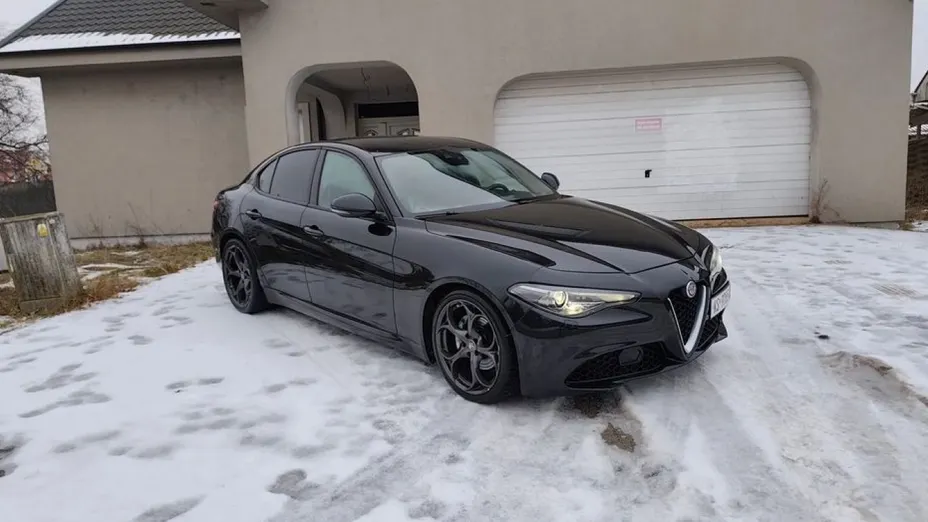 ALFA ROMEO Giulia -