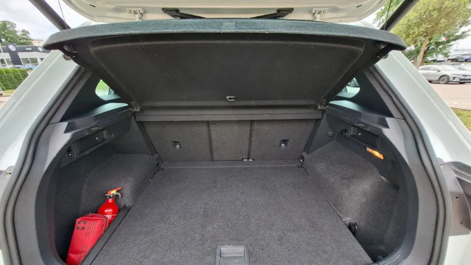 VOLKSWAGEN Tiguan -