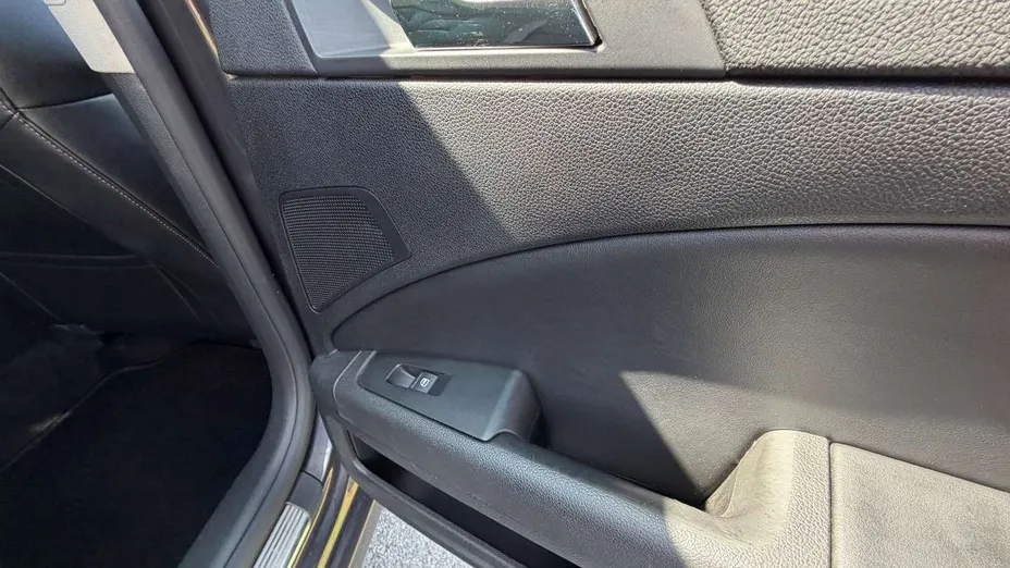 SKODA Superb -