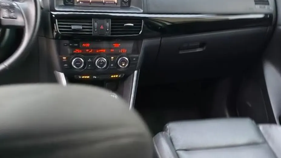 MAZDA CX-50 -