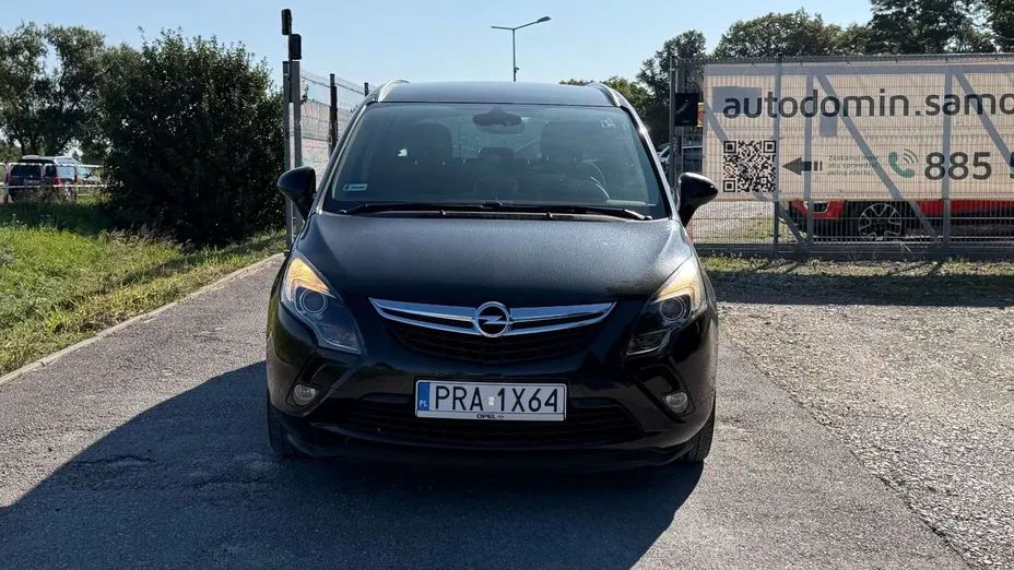 OPEL Zafira -