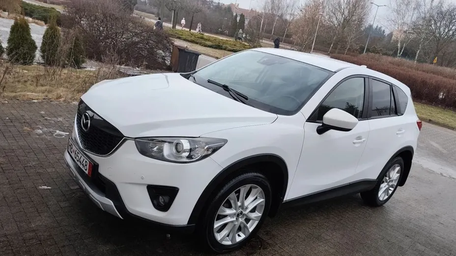 MAZDA CX-50 -