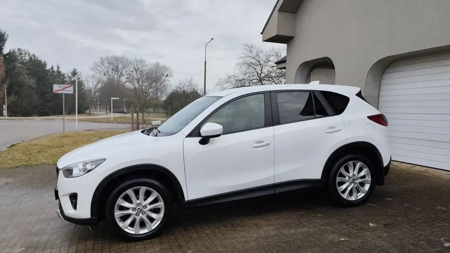 MAZDA CX-50 -
