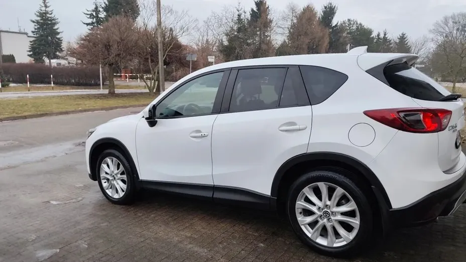 MAZDA CX-50 -