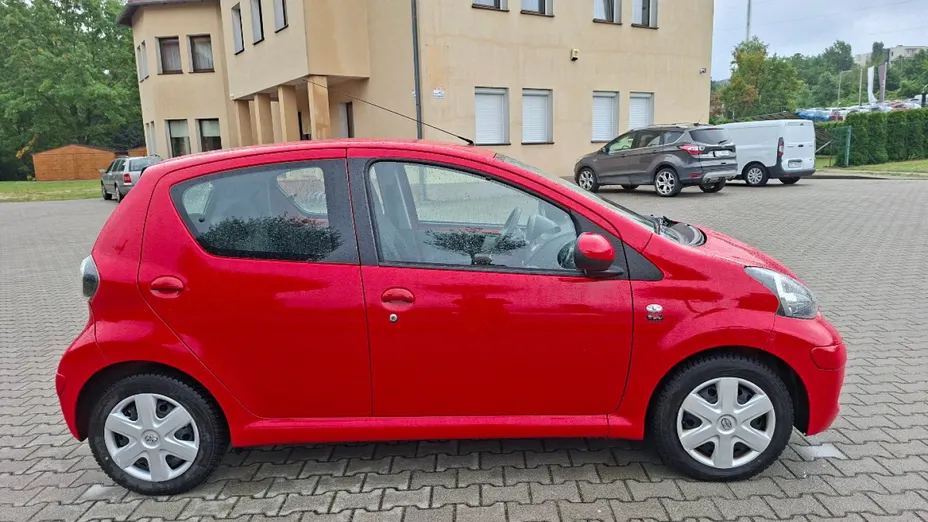 TOYOTA Aygo -