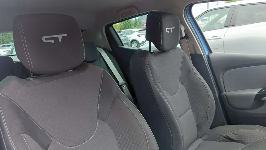 RENAULT Clio -