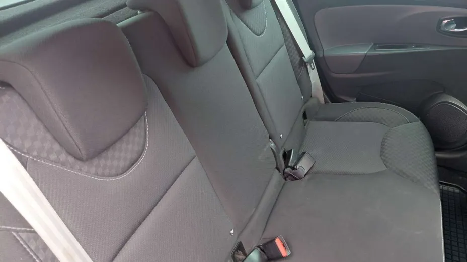 RENAULT Clio -