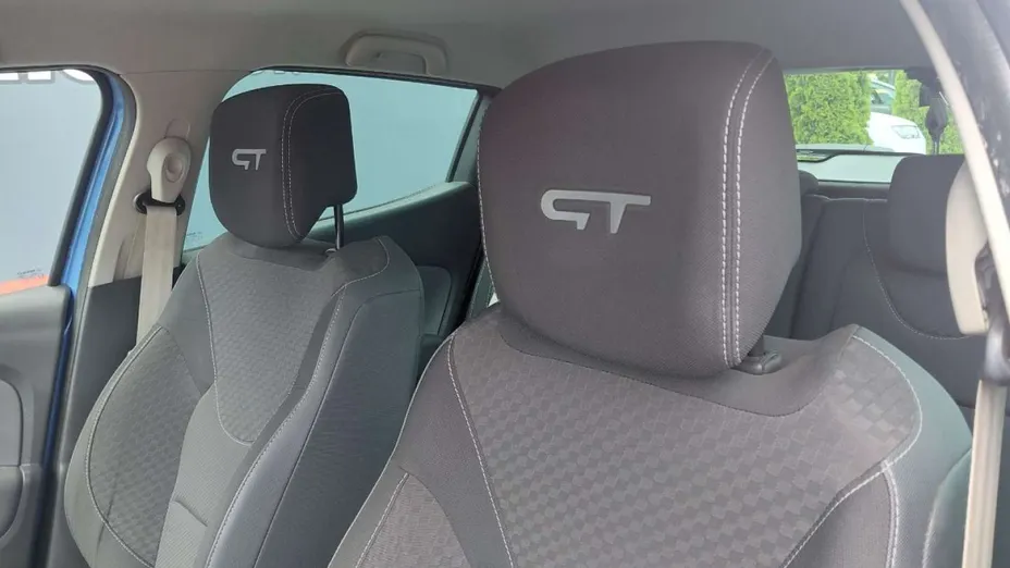 RENAULT Clio -