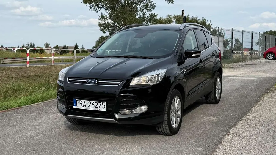 FORD Kuga -