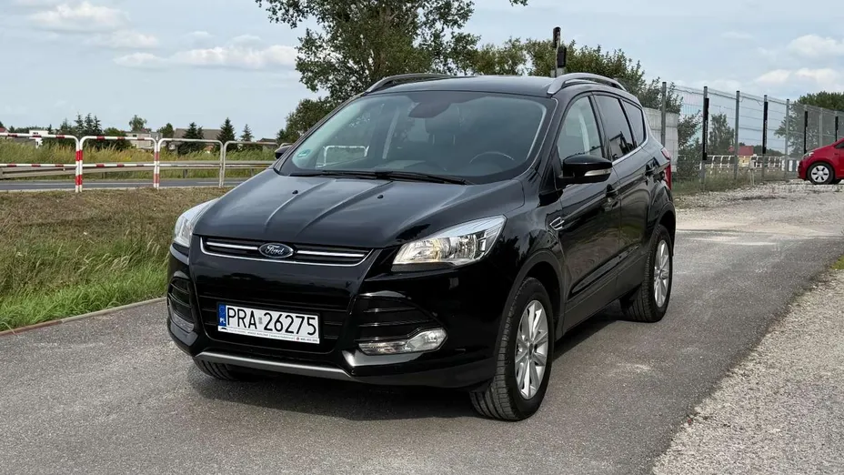 FORD Kuga -