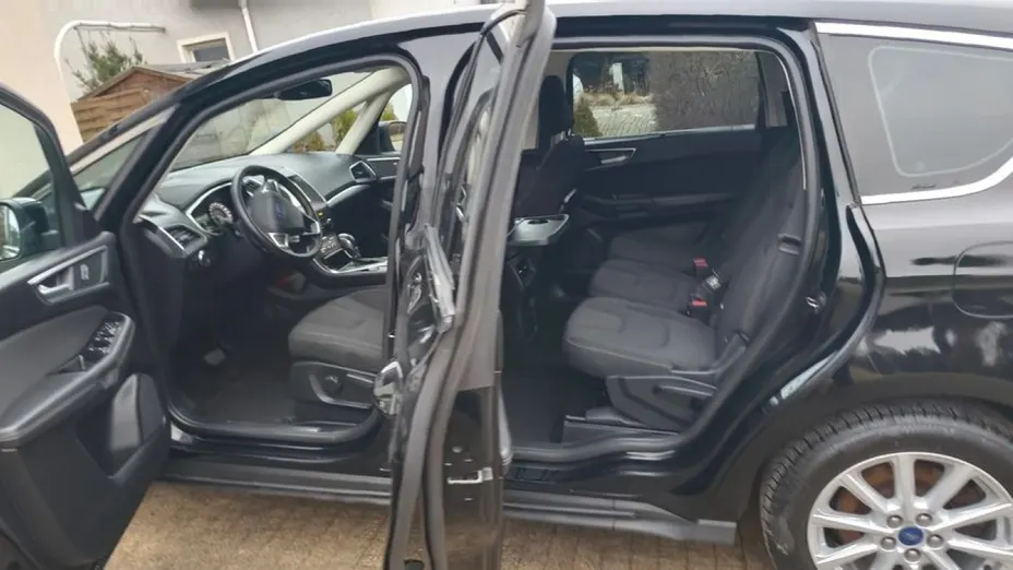FORD S-MAX -