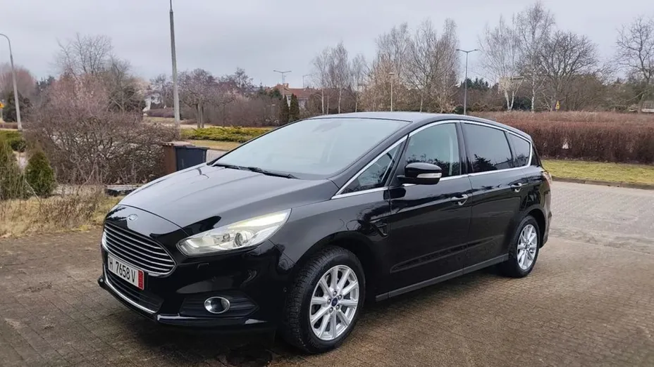 FORD S-MAX -