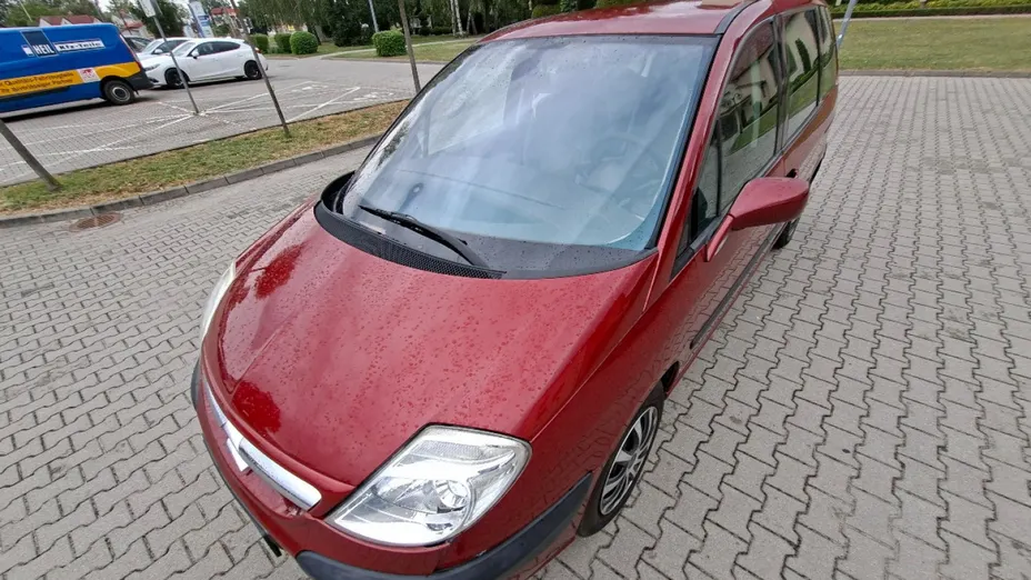 CITROEN C8 -