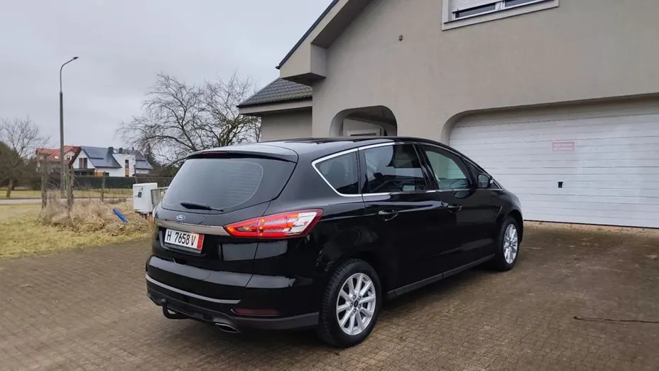 FORD S-MAX -