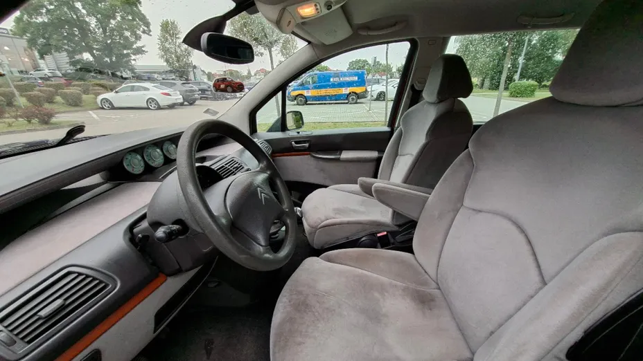 CITROEN C8 -