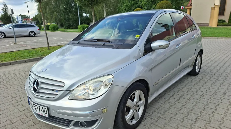 MERCEDES-BENZ B Klasa -