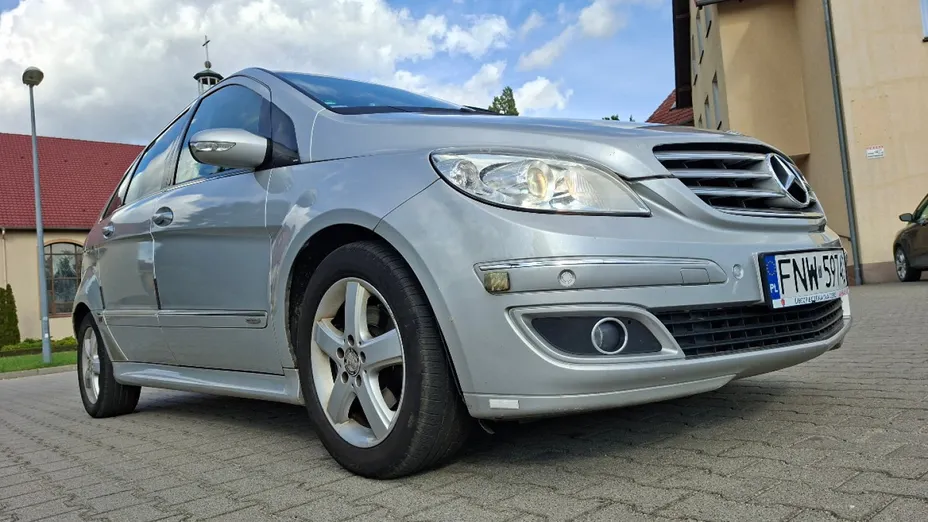 MERCEDES-BENZ B Klasa -