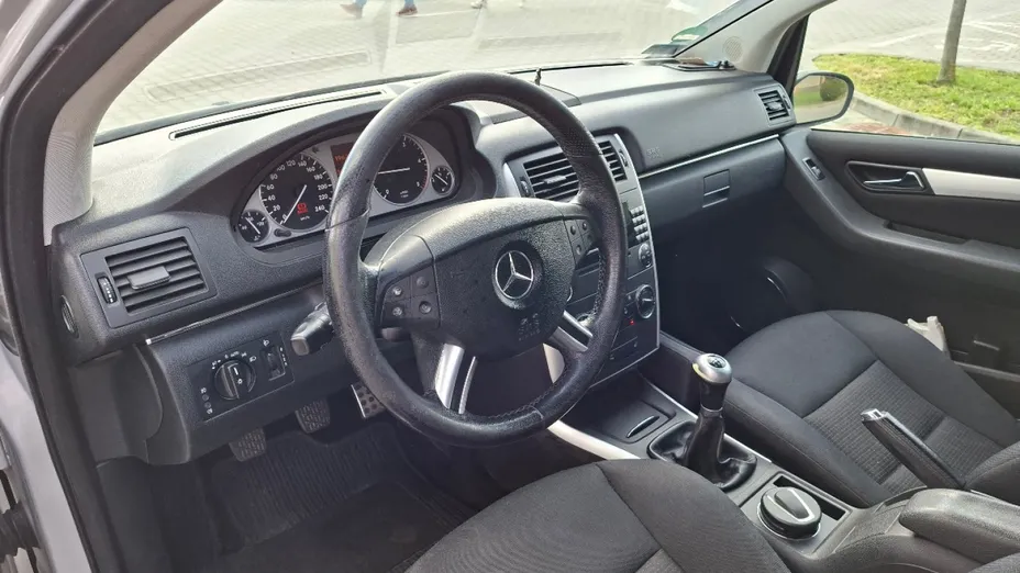 MERCEDES-BENZ B Klasa -