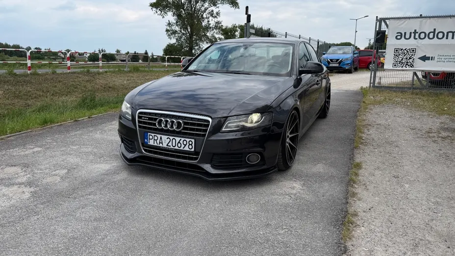 AUDI A4 -