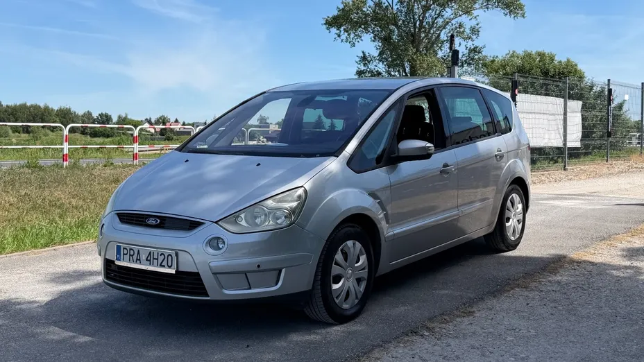 FORD S-MAX -