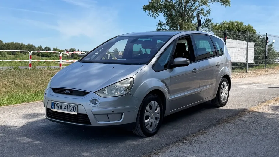 FORD S-MAX -