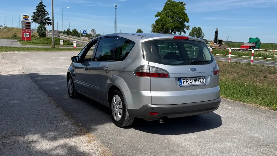 FORD S-MAX -