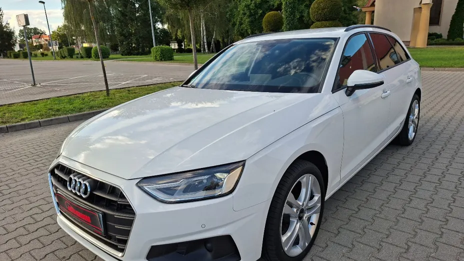 AUDI A4 Avant -