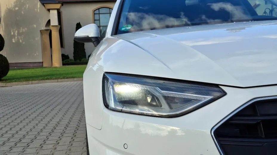 AUDI A4 Avant -