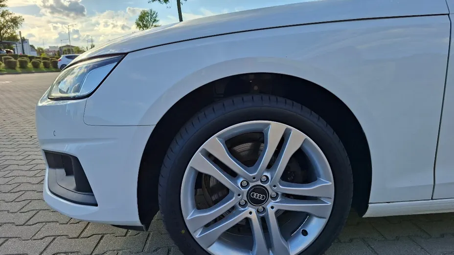 AUDI A4 Avant -
