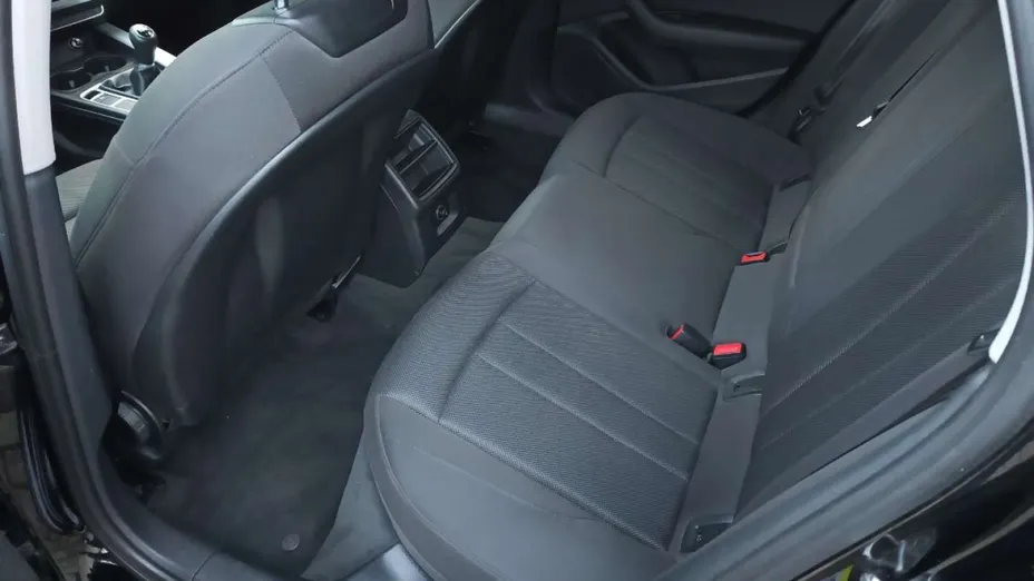 AUDI A4 -