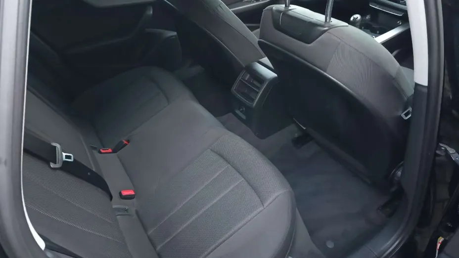 AUDI A4 -