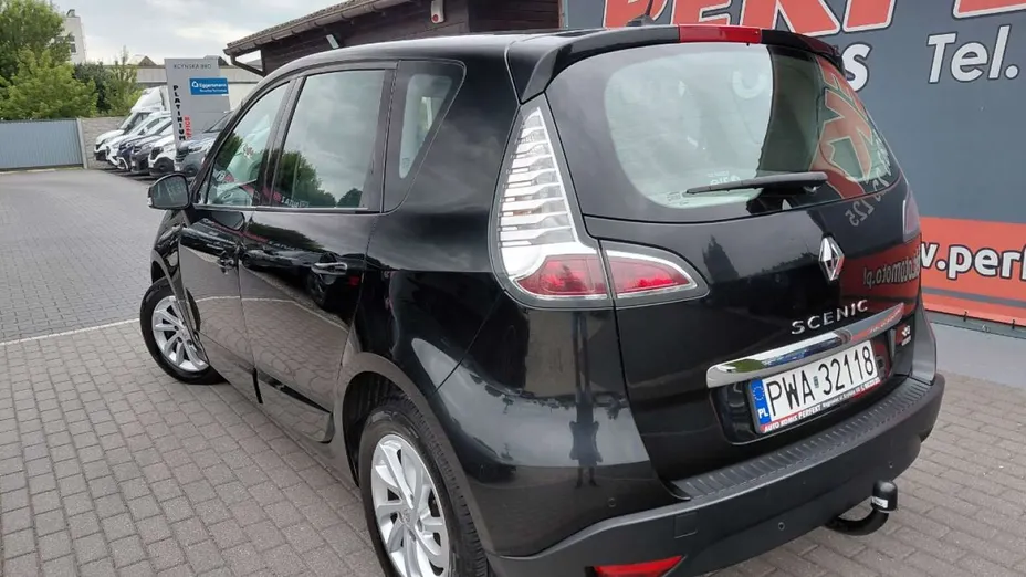 RENAULT Scenic -