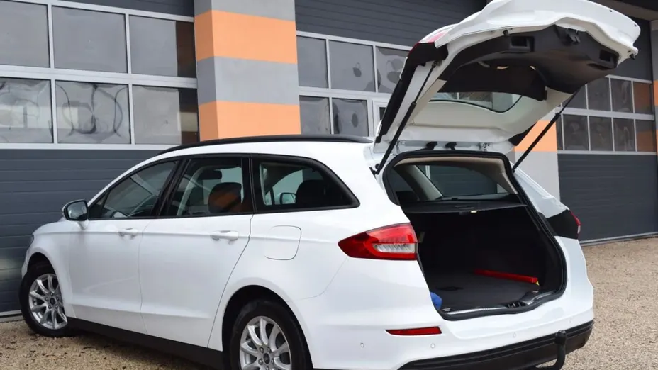 FORD Mondeo -