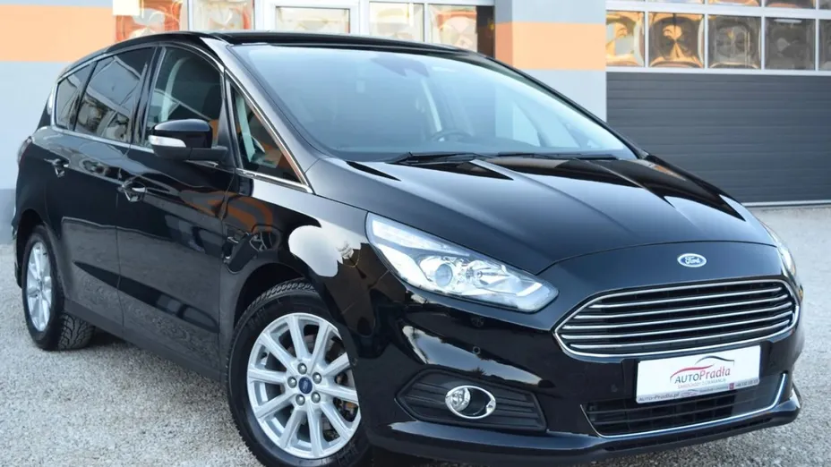 FORD S-MAX -