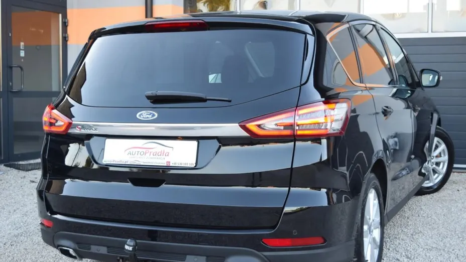 FORD S-MAX -