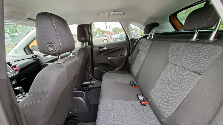 OPEL Crossland X -