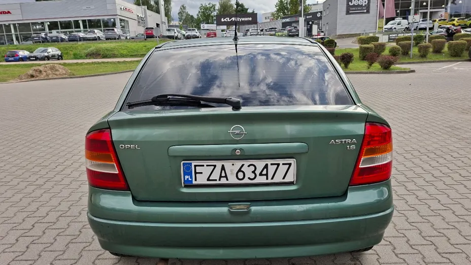 OPEL Astra -