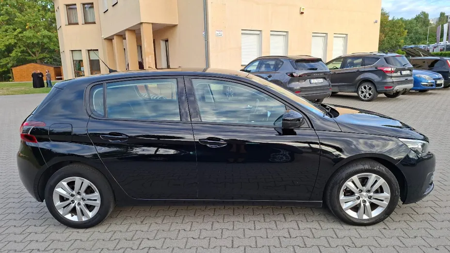 PEUGEOT 308 -