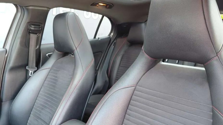 MERCEDES-BENZ GLA -