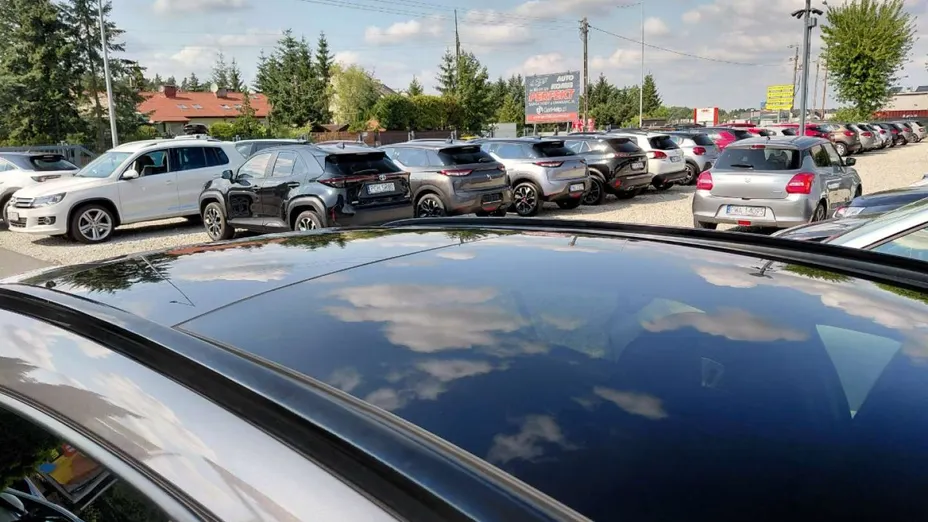 MERCEDES-BENZ GLA -