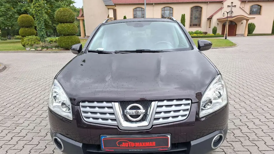 NISSAN Qashqai -
