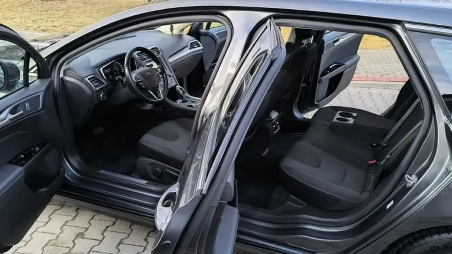 FORD Mondeo -