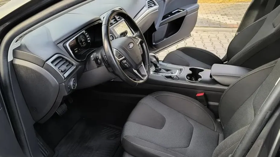 FORD Mondeo -