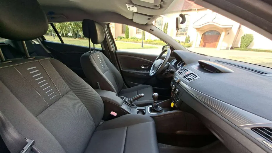 RENAULT Megane -