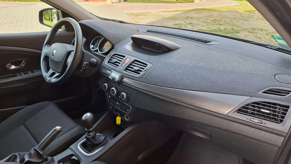 RENAULT Megane -