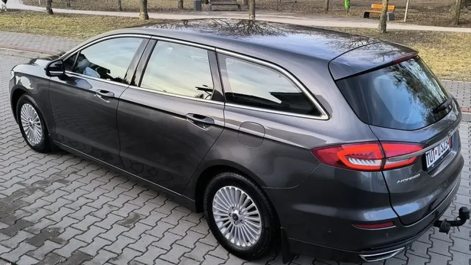 FORD Mondeo -