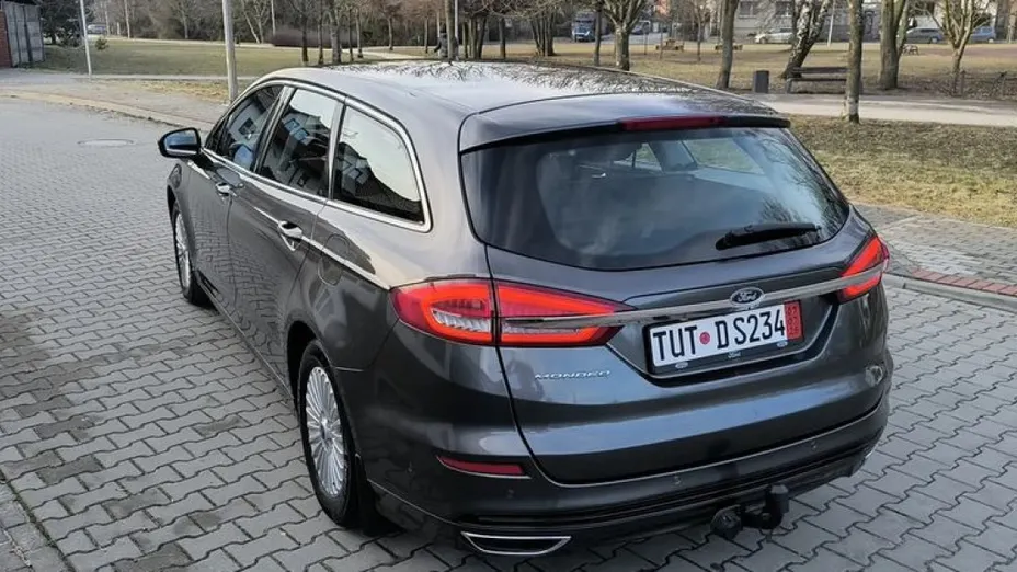 FORD Mondeo -