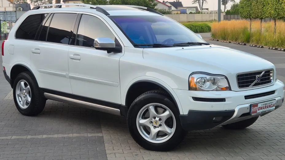 VOLVO XC90 -