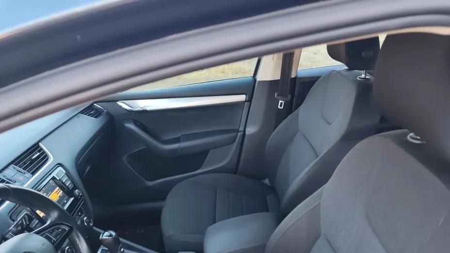SKODA Octavia -